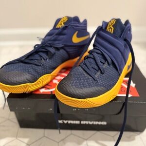 Nike Kyrie 2